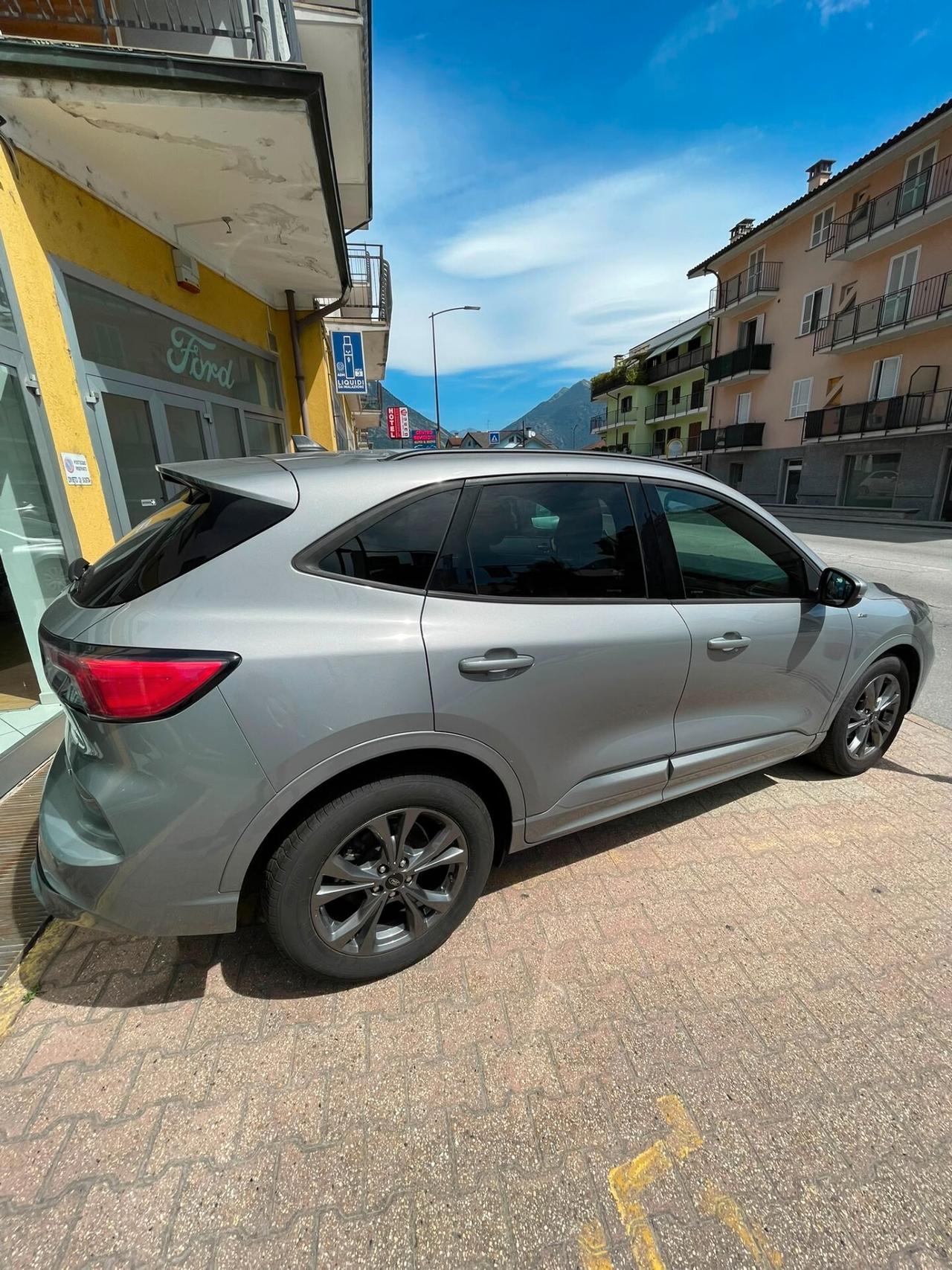 FORD KUGA ST-LINE 2.5 FHEV 190CV AUTOMATICO