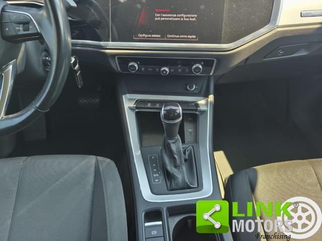 AUDI Q3 35 TDI Business S tronic
