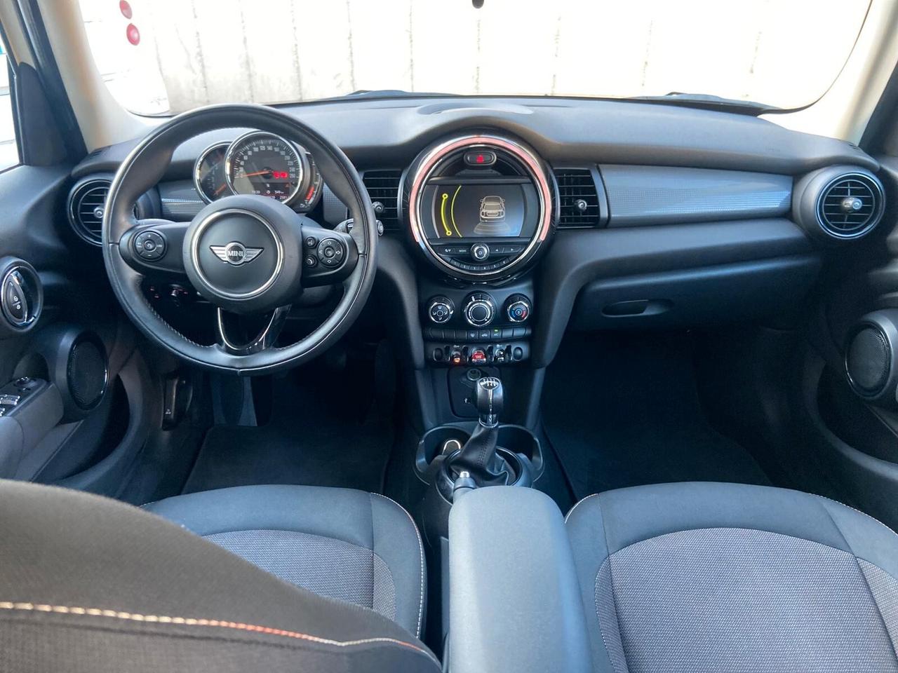 Mini Cooper D 1.5 116cv Hipe 5p