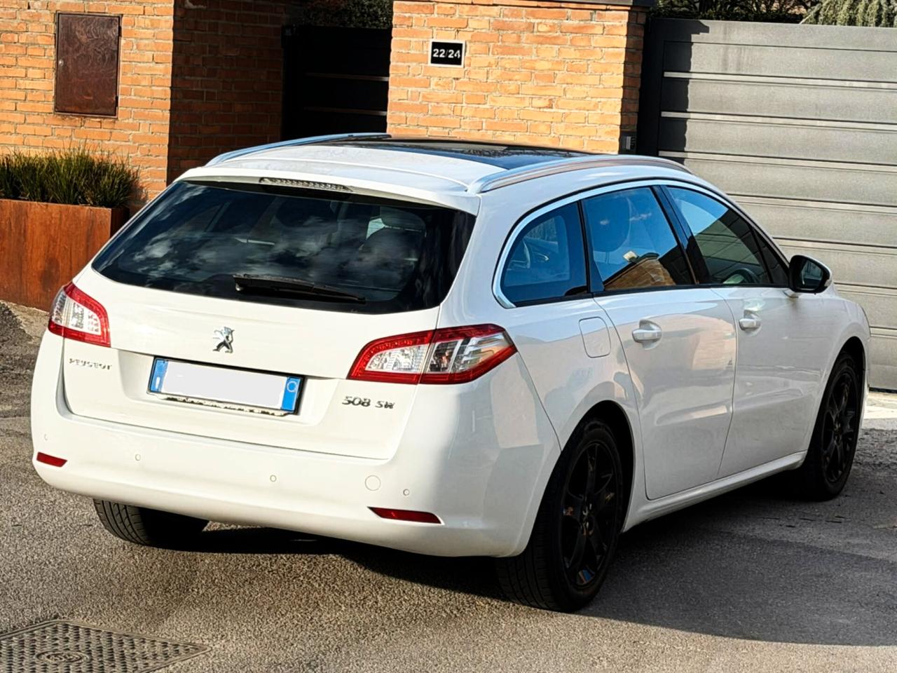 Peugeot 508 2.0 HDi 163CV-179.000km-Navi,Tetto-Garanzia-2013