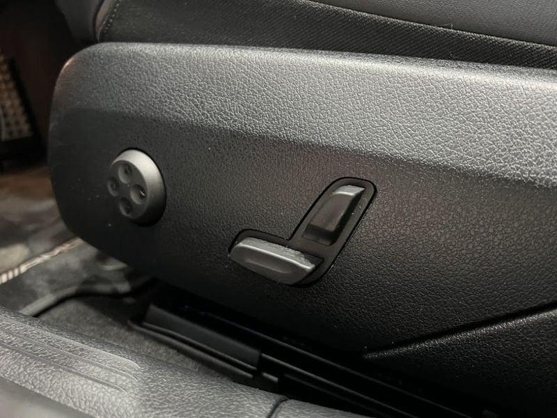 Mercedes-Benz Classe C 220d C 220 d Mild-Hybrid T 4Matic AMG Line