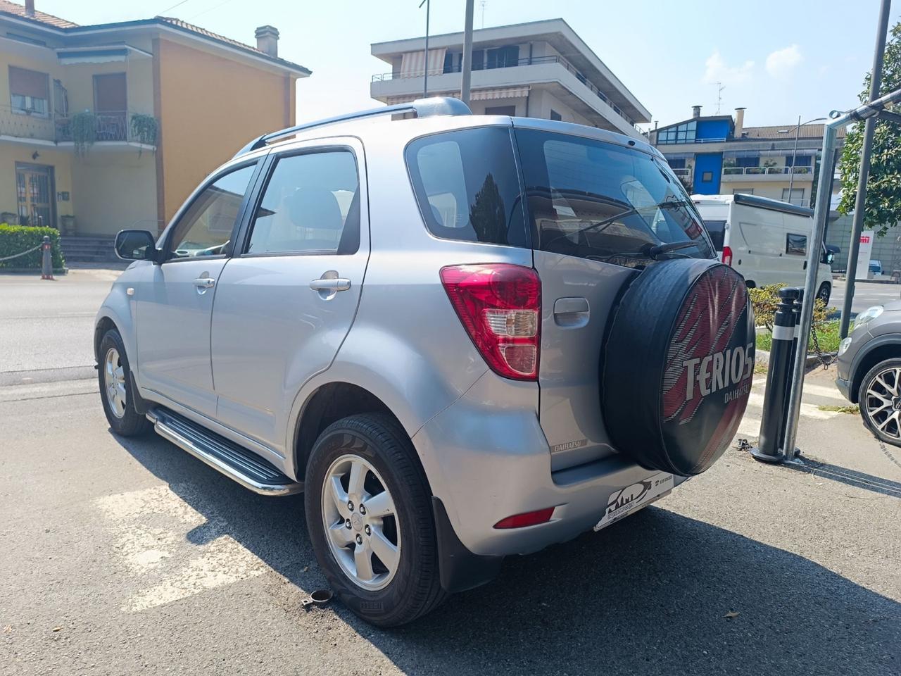 Daihatsu Terios 1.5 4WD SX 2 TRENI GOMME