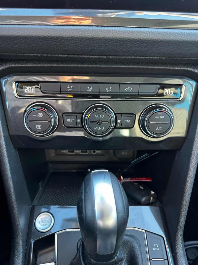 VOLKSWAGEN Tiguan 1.5 TSI 150 CV DSG ACT R-Line