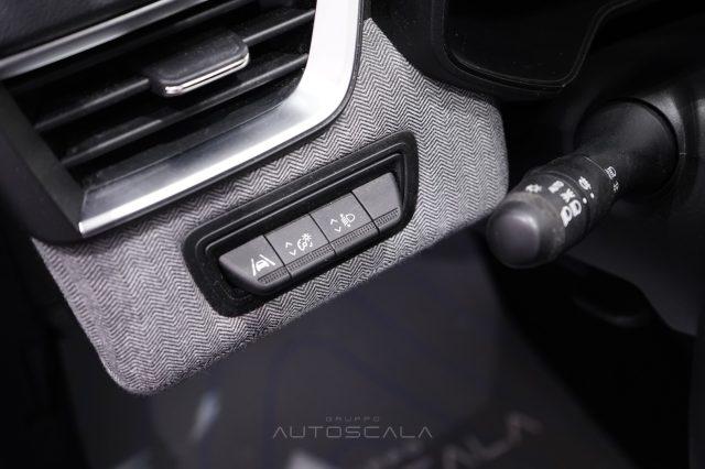 RENAULT Clio TCe 90cv 5 porte Techno
