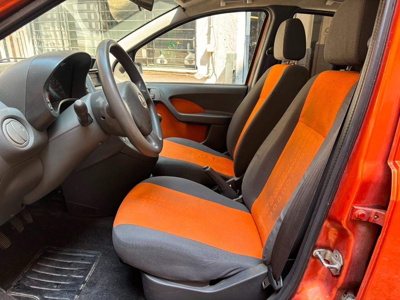 Fiat Panda 1.2 BENZ - LEGGI ANNUNCIO