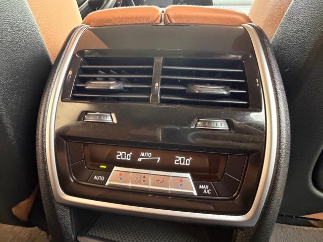 BMW X5 xDrive25d Business FULL OPTIONAL (7POSTI)