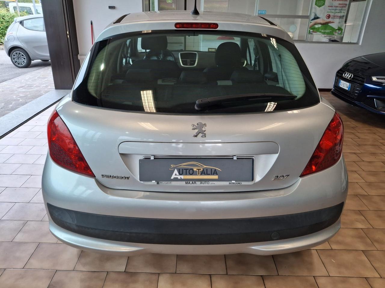 Peugeot 207 5p 1.4 vti 16v *NEOPATENTATI