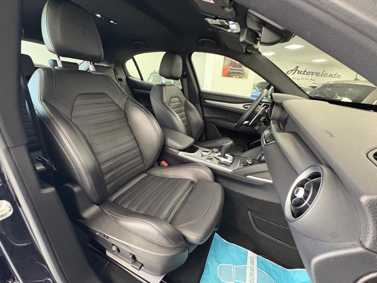 Stelvio Veloce 2.0 280CV 2020 km91000 Total black