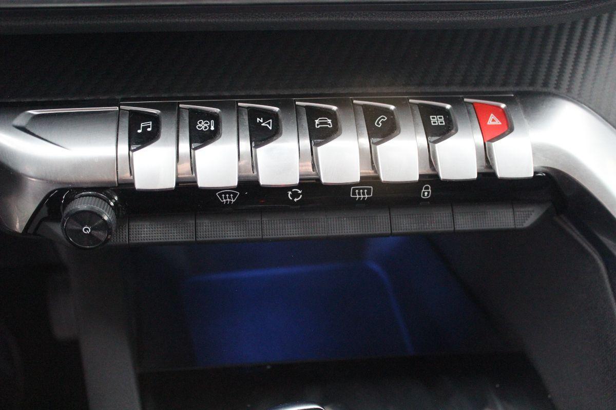 PEUGEOT - 3008 - BlueHDi 130 EAT8 S&S Business