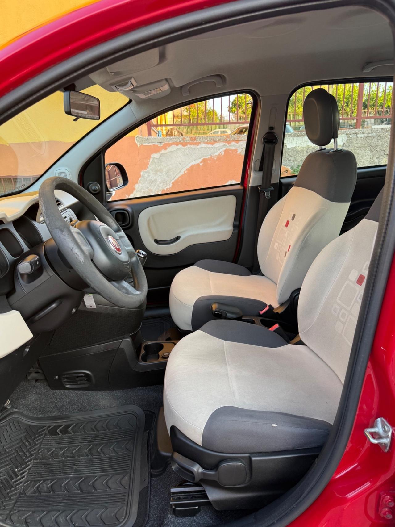 Fiat Panda 0.9 TwinAir Turbo Natural Power Lounge