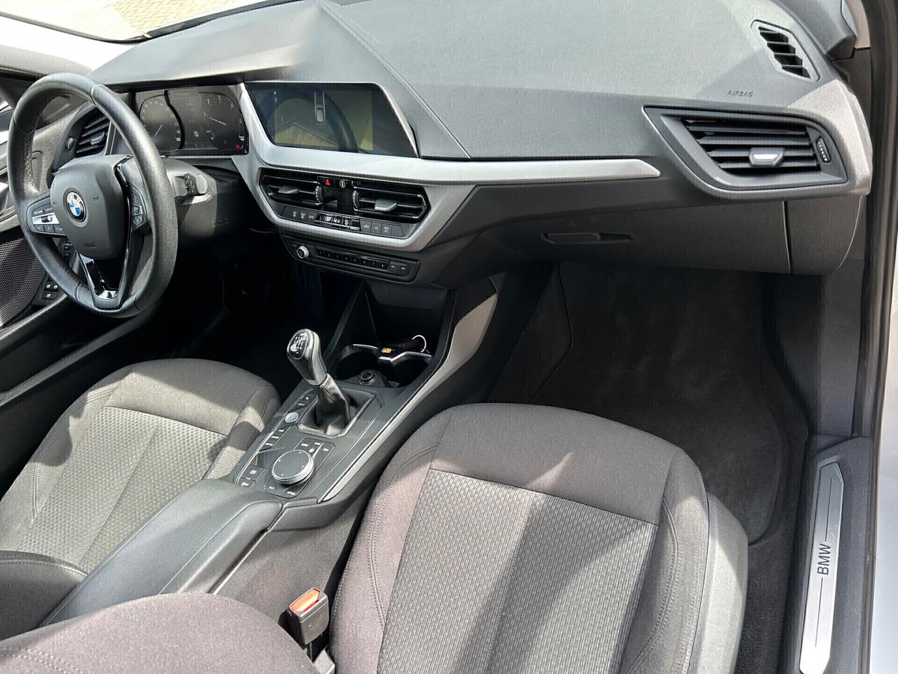 BMW 116d 5 porte Business Advantage 2020