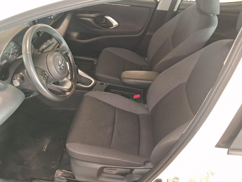 TOYOTA Yaris 4ª serie - Yaris 1.5 Hybrid 5 porte Active