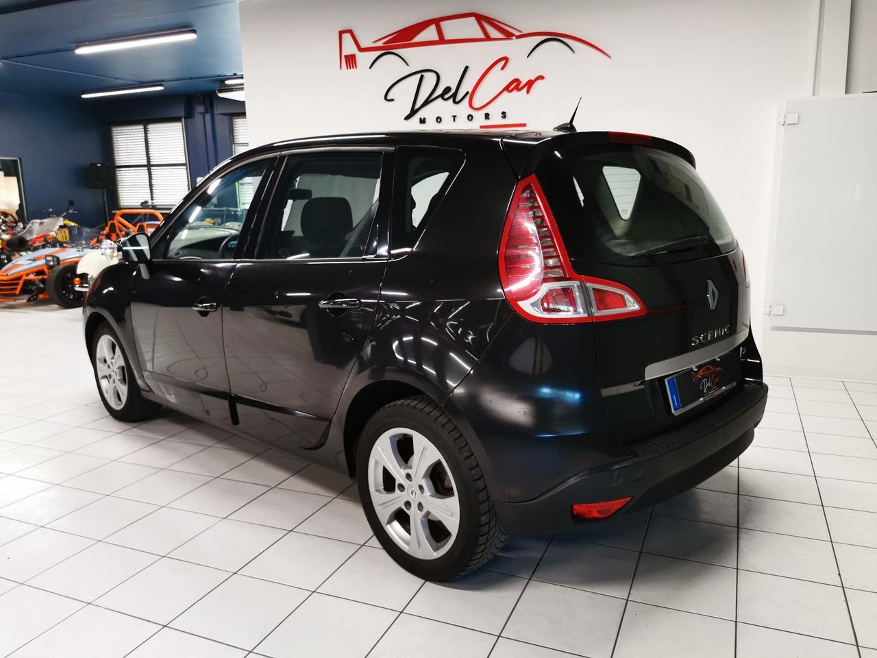 Renault Scenic Scénic X-Mod 1.5 dCi 110CV Luxe