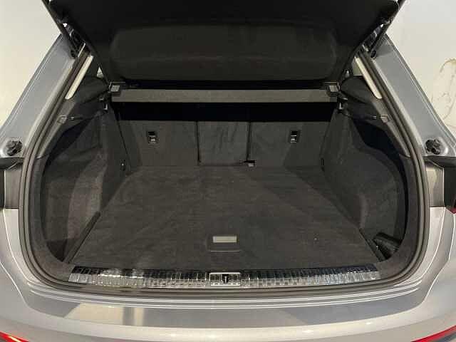 Audi Q3 1.5TFSI 150CV Business Advanced