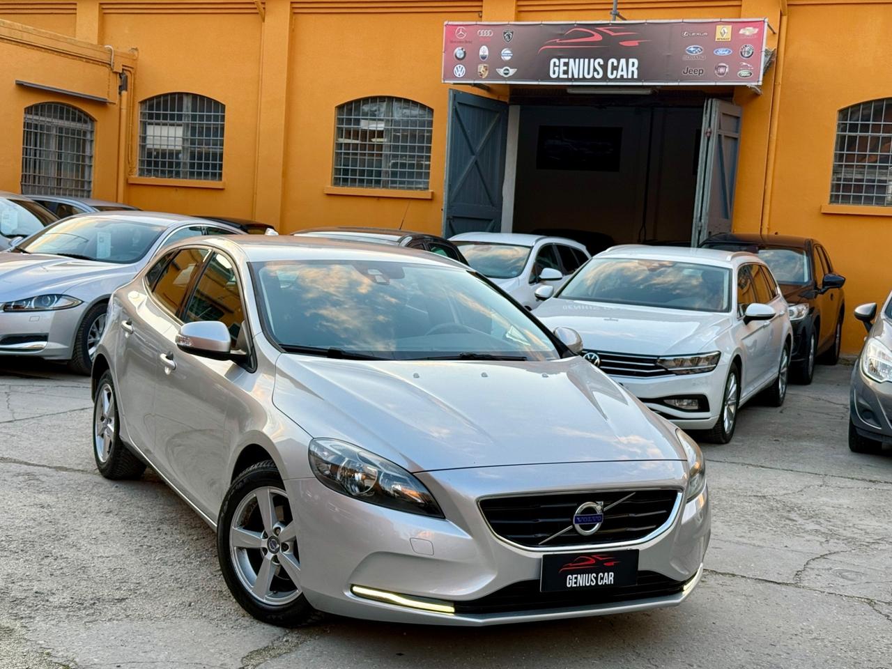 Volvo V40 D2 1.6 Summum