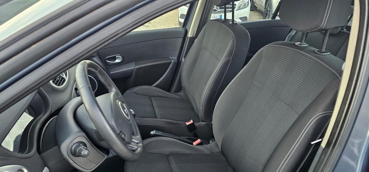 Renault Clio 1.2 16V 5 porte Luxe