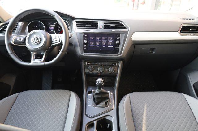 VOLKSWAGEN Tiguan 2.0 TDI Sport R-LINE 19" Full LED ACC Radar