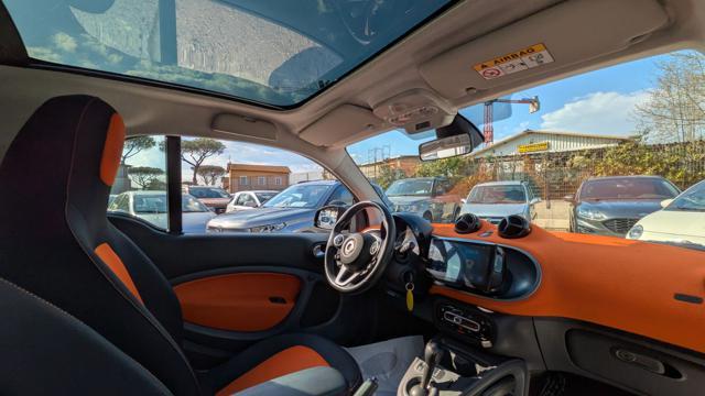 SMART ForTwo 1.0cc 71cv TETTO PANORAMICO TELECAM