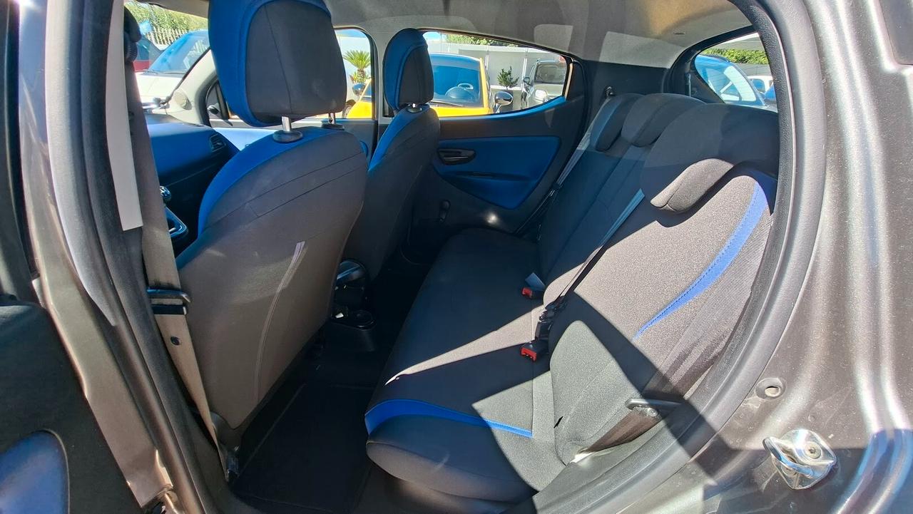 Lancia Ypsilon 1.2 69 CV 5 porte 2017