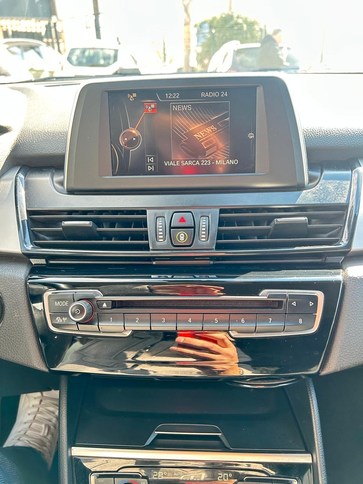 Bmw 2er Active Tourer 218d Luxury