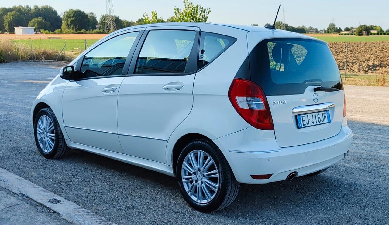 Mercedes-benz A 160 BlueEFFICIENCY Coupé Special Edition