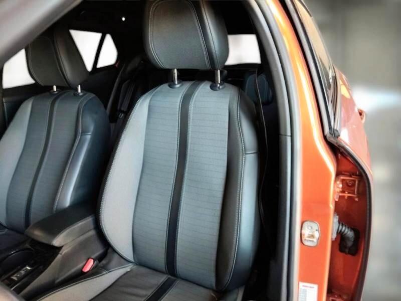 Peugeot 2008 Iva es. Finanziabile Garanzia Permuta