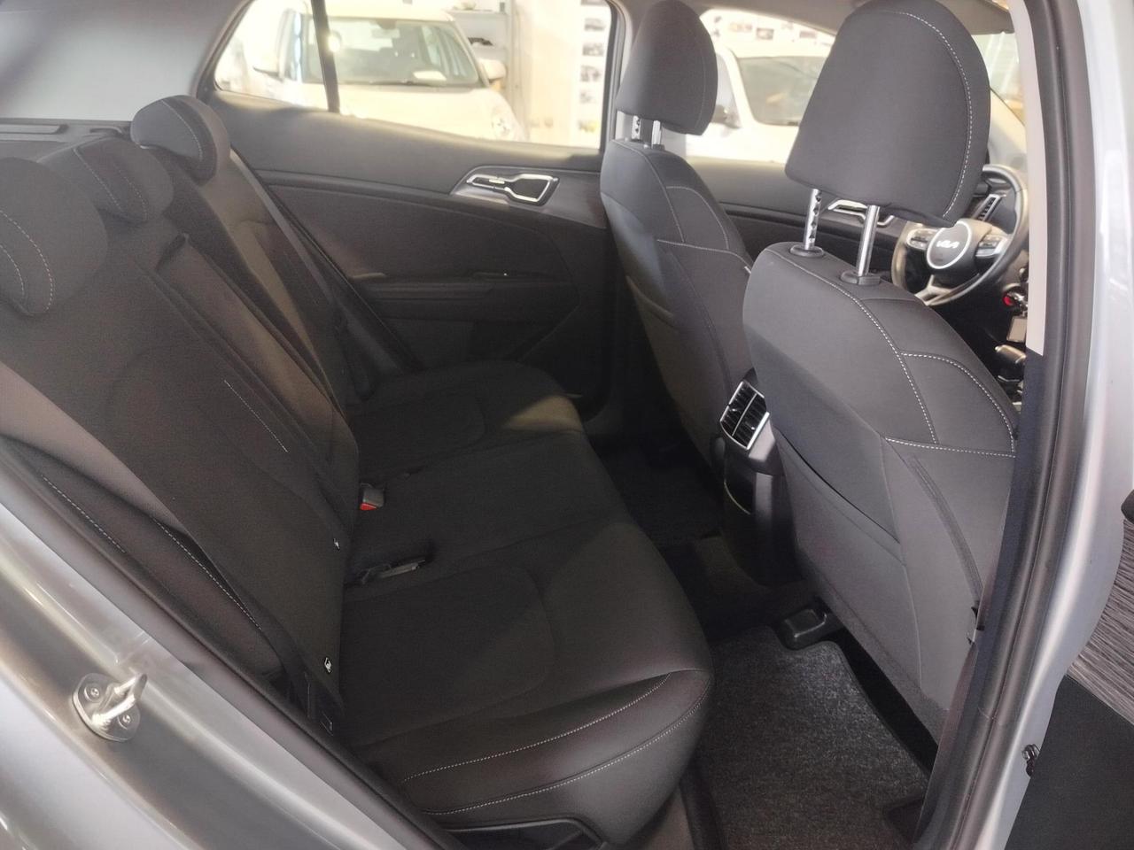 Kia Sportage 1.6 crdi mhev Business dct