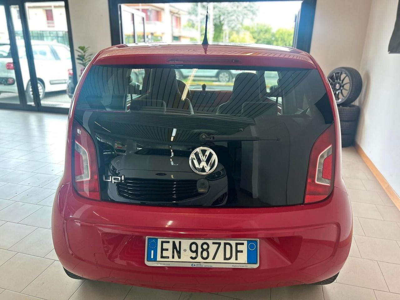 Volkswagen up! 1.0 75 CV 5p. high