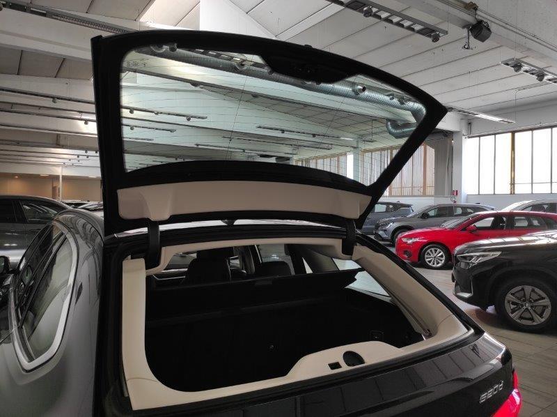 BMW Serie 5(G30/31/F90) - 520d 48V xDrive Touring Luxury