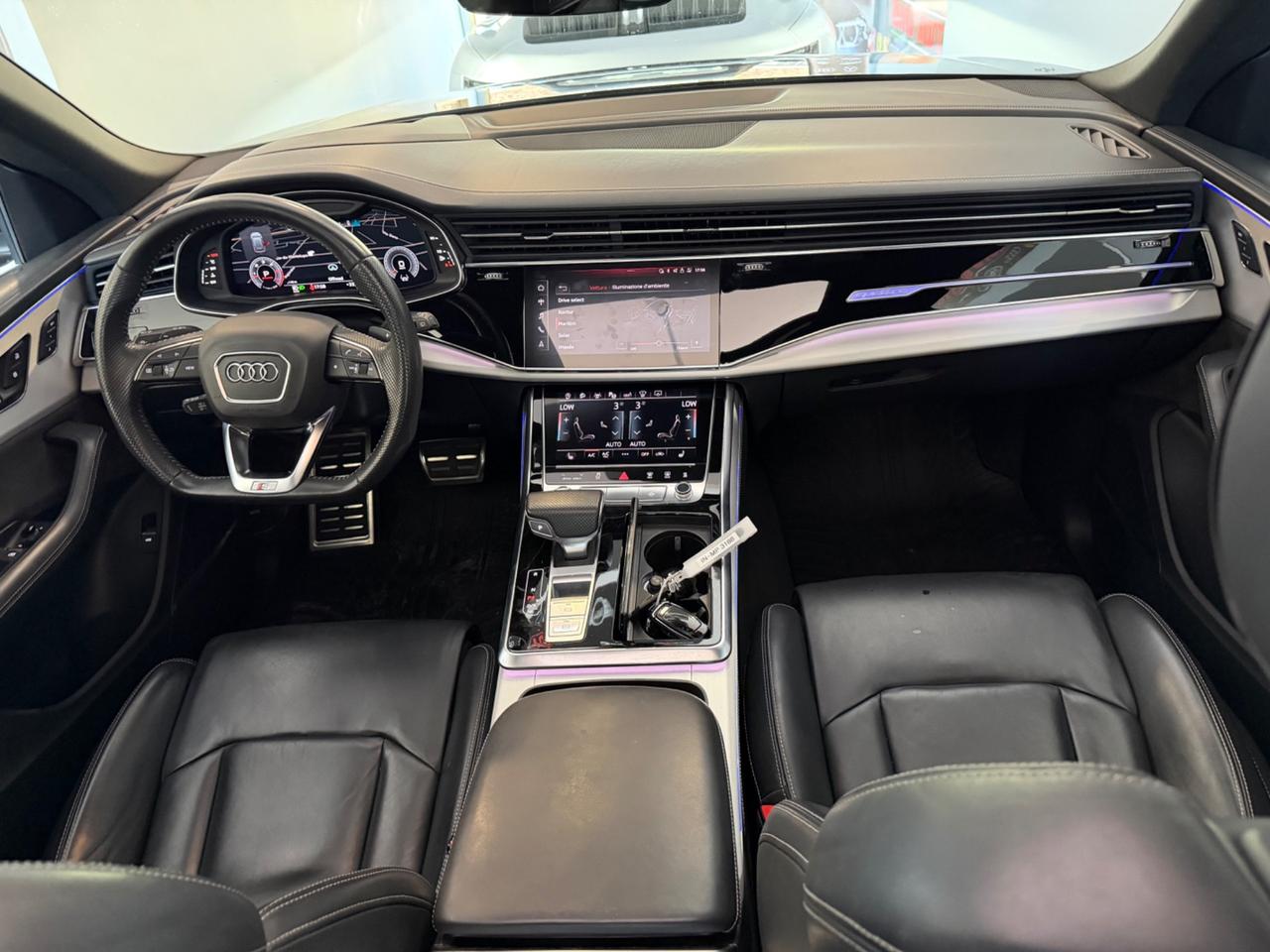 GC983BS AUDI Q8 (2018) Q8 50 TDI 286 CV quattro tiptronic Sport (210 kw) Valore di listino: € 93100