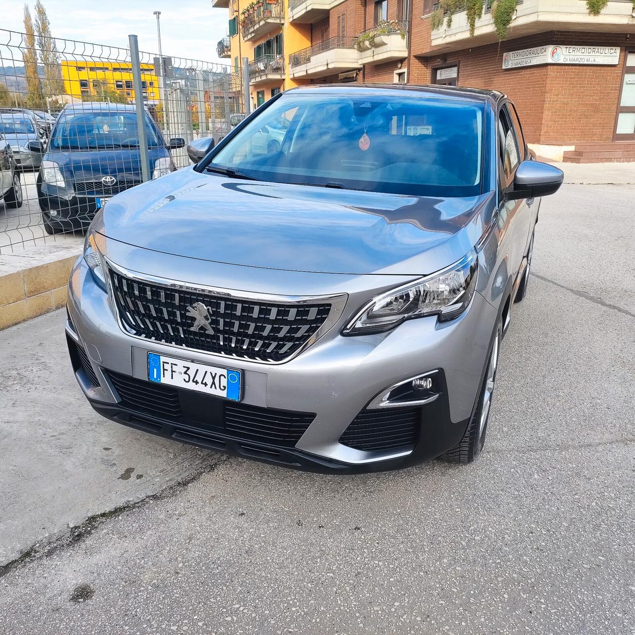 Peugeot 3008 BlueHDi 120 S&S Business