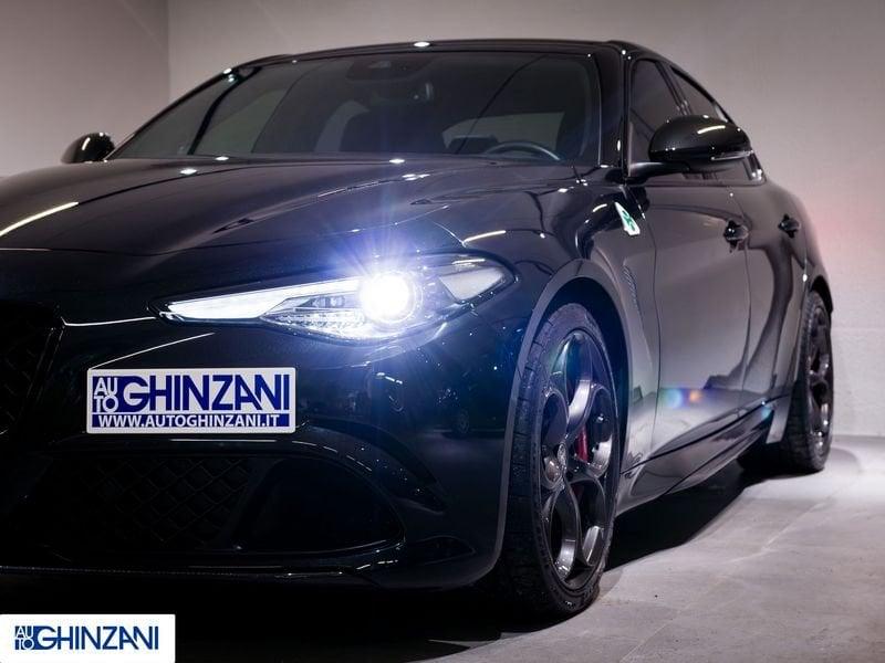 Alfa Romeo Giulia 2.9 T V6 AT8 Quadrifoglio serie 2 Pack Carbon