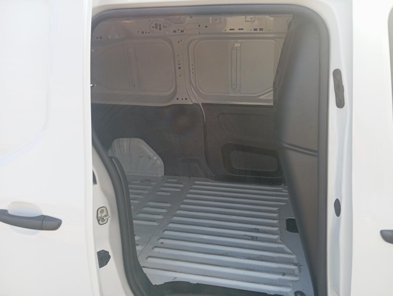 Fiat Doblo III van 1.5 bluehdi 100cv