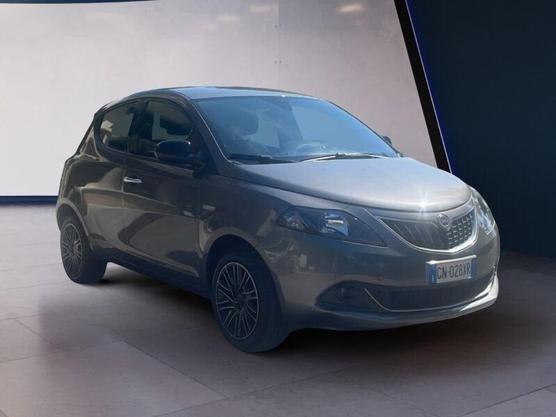 Lancia Ypsilon 1.0 FireFly 70cv Hybrid Gold