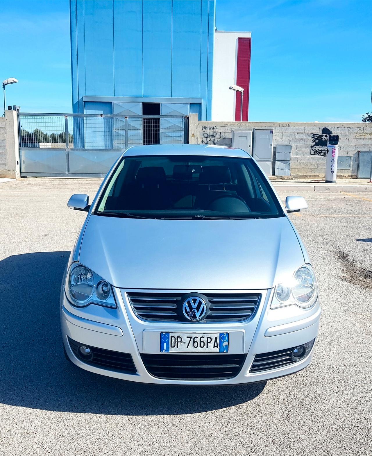 Volkswagen Polo 1.4/80CV TDI 5p. Sportline NEOPATENTATI Motore Nuovo con GARANZIA
