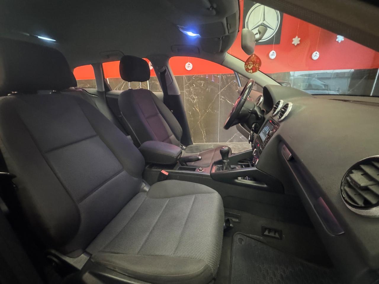 Audi A3 SPB 1.6 TDI 105 CV CR Ambition