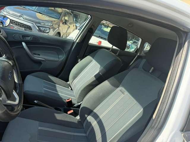 Ford Fiesta NEOPATENTATI 5p 1.2 16v + 82cv