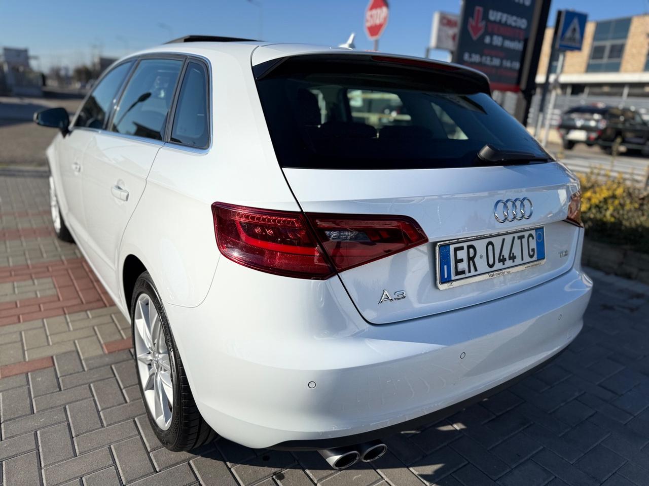 Audi A3 2.0TDI S tronic 150CV TETTO*UNIC PROP