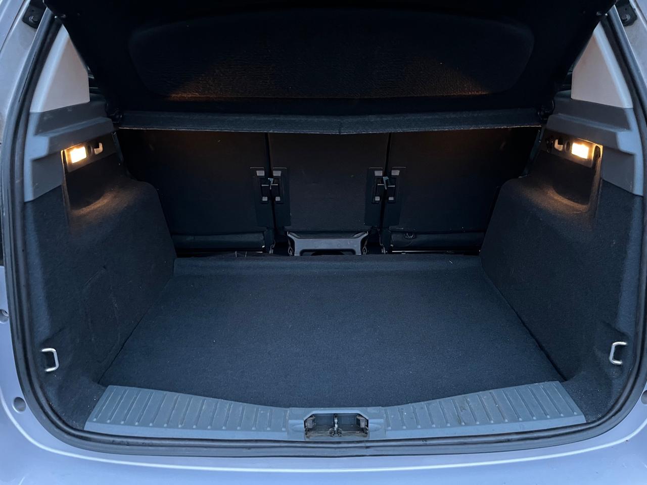 Ford C-Max 1.6 TDCi 115CV Titanium - ok neopatentati