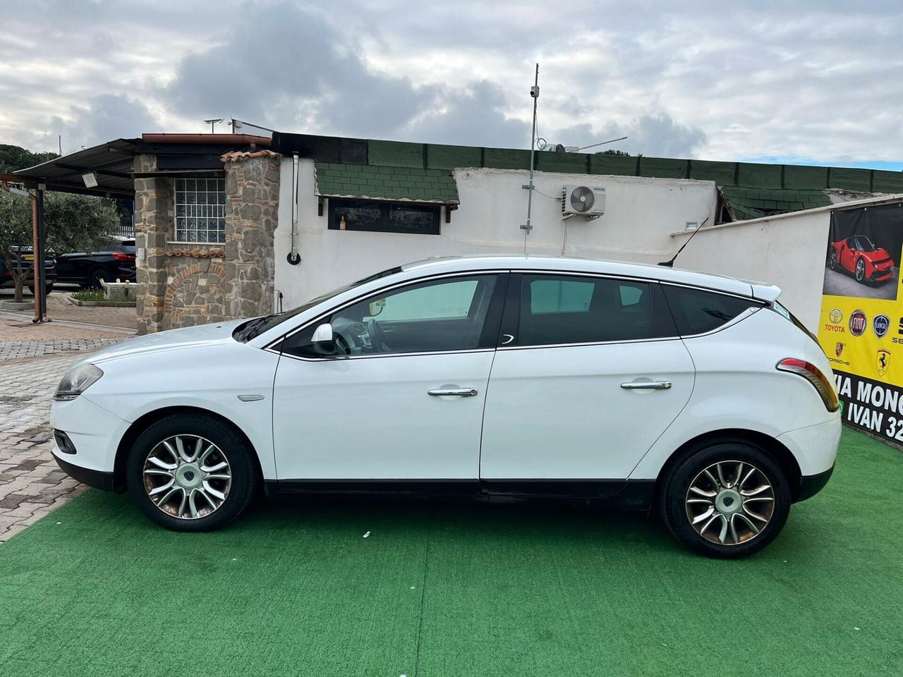 Lancia Delta 1.6 MJT DPF Selectronic Platinum