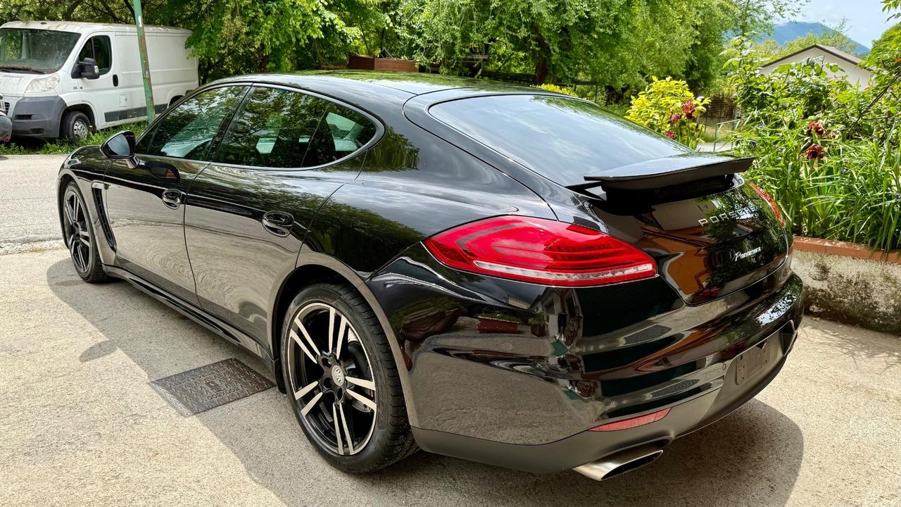 Porsche Panamera 3.0 Diesel 250cv