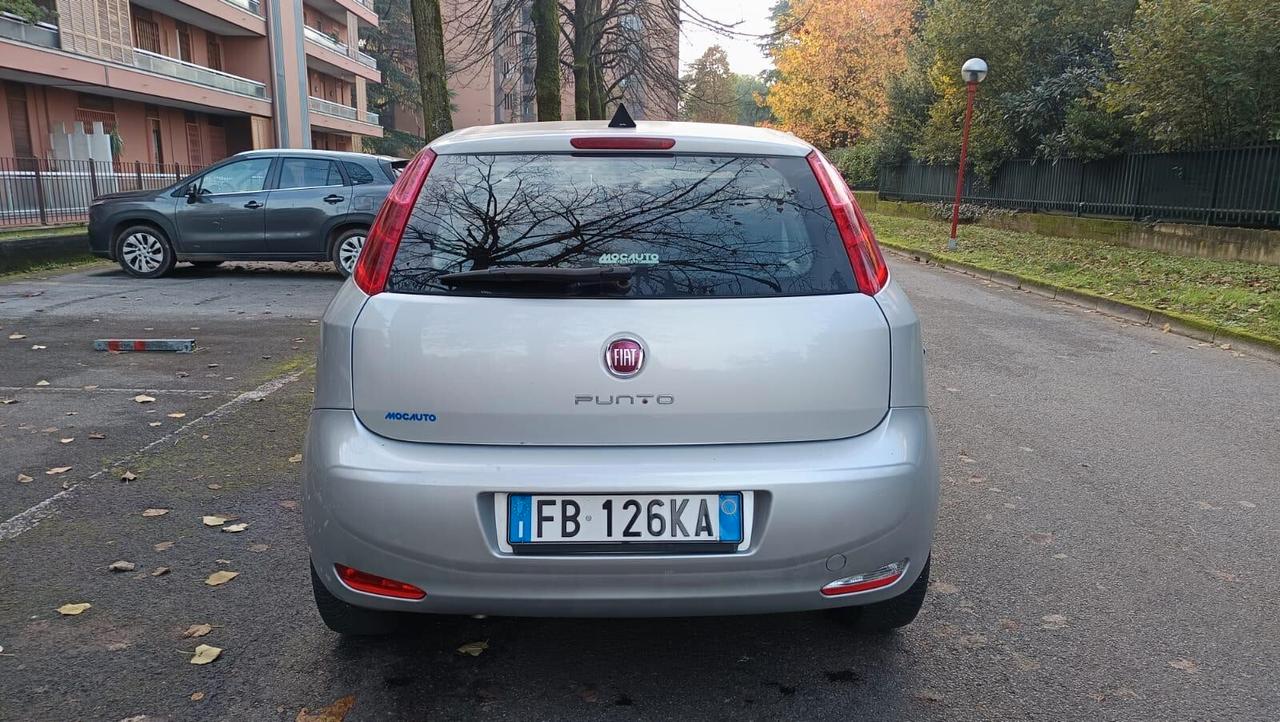 Fiat Punto Evo 1.2 benzina neopatentati