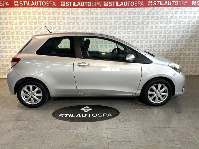 Toyota Yaris Yaris 1.0 3 porte Active