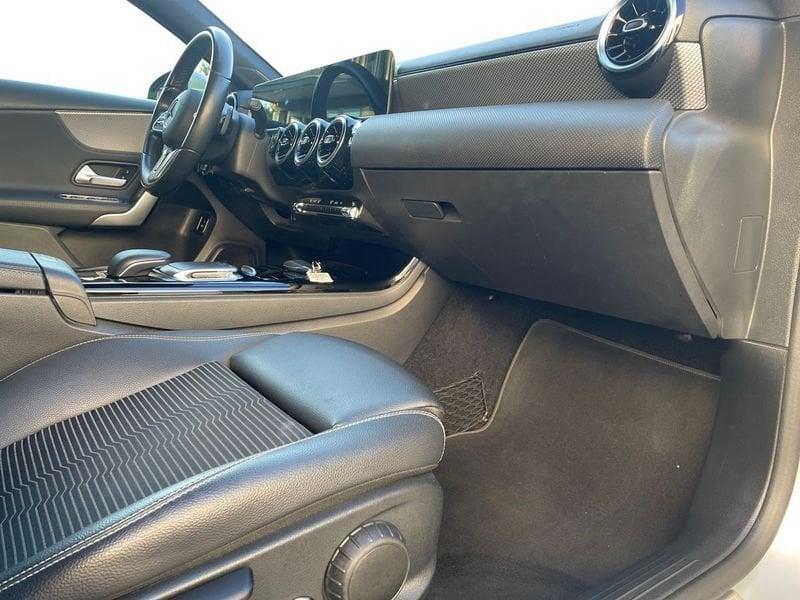 Mercedes-Benz Classe A A 180 d Sport auto