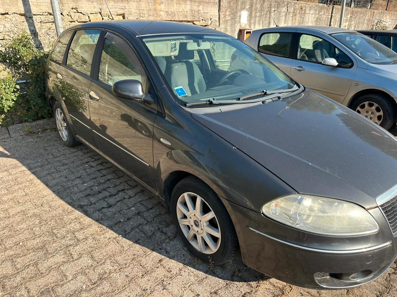 Fiat Croma 1.9 Multijet 16V -BATTE LA TESTATA- PROBLEMI MECCANICI