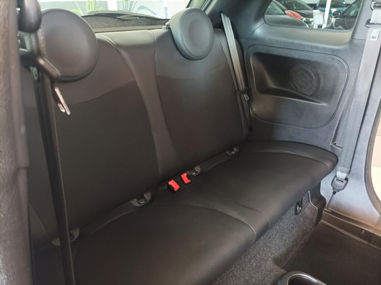 Fiat 500 - 1.3 MJT 95CV VERDE OPACO