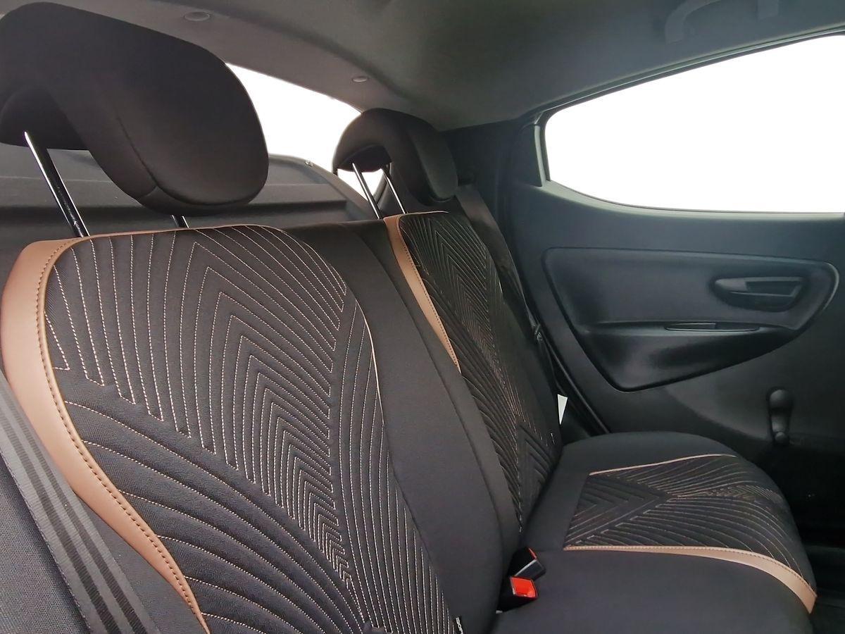 KM0 - LANCIA YPSILON 1.0 IBRIDO ALBERTA FERRETTI