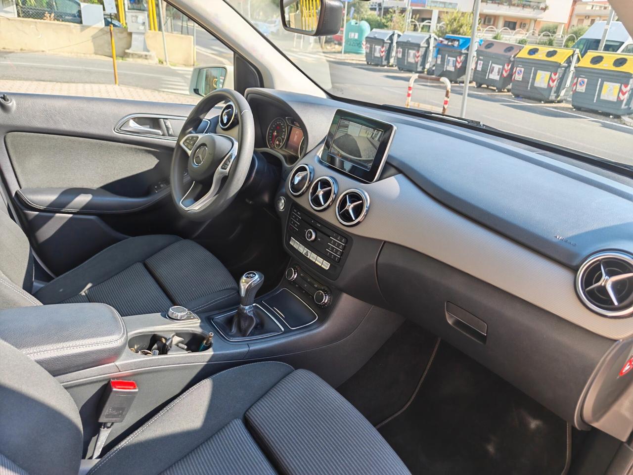 Mercedes-benz A 180 d Premium