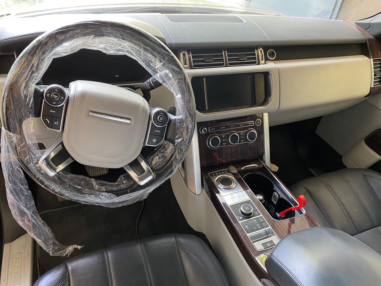 Land Rover Range Rover Range Rover 3.0 TDV6 Autobiography