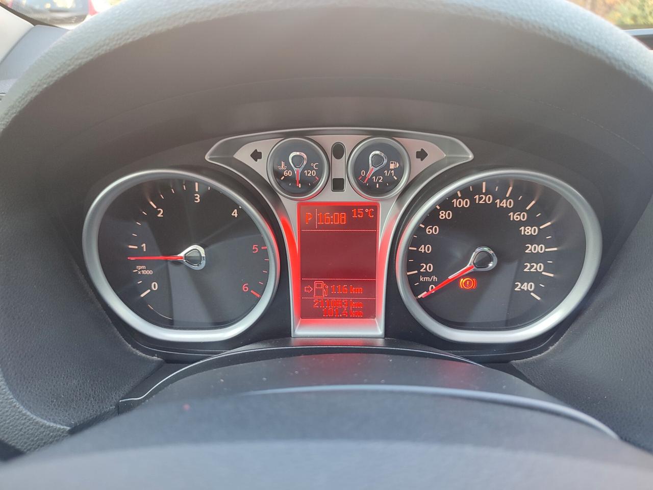 FORD KUGA 4WD DIESEL AUTOMATICA TETTO PANORAMICO FULL